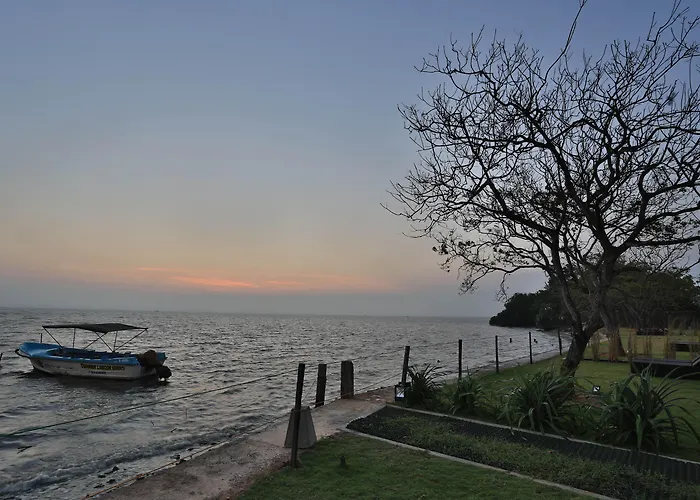 Regenta Arie Lagoon Negombo