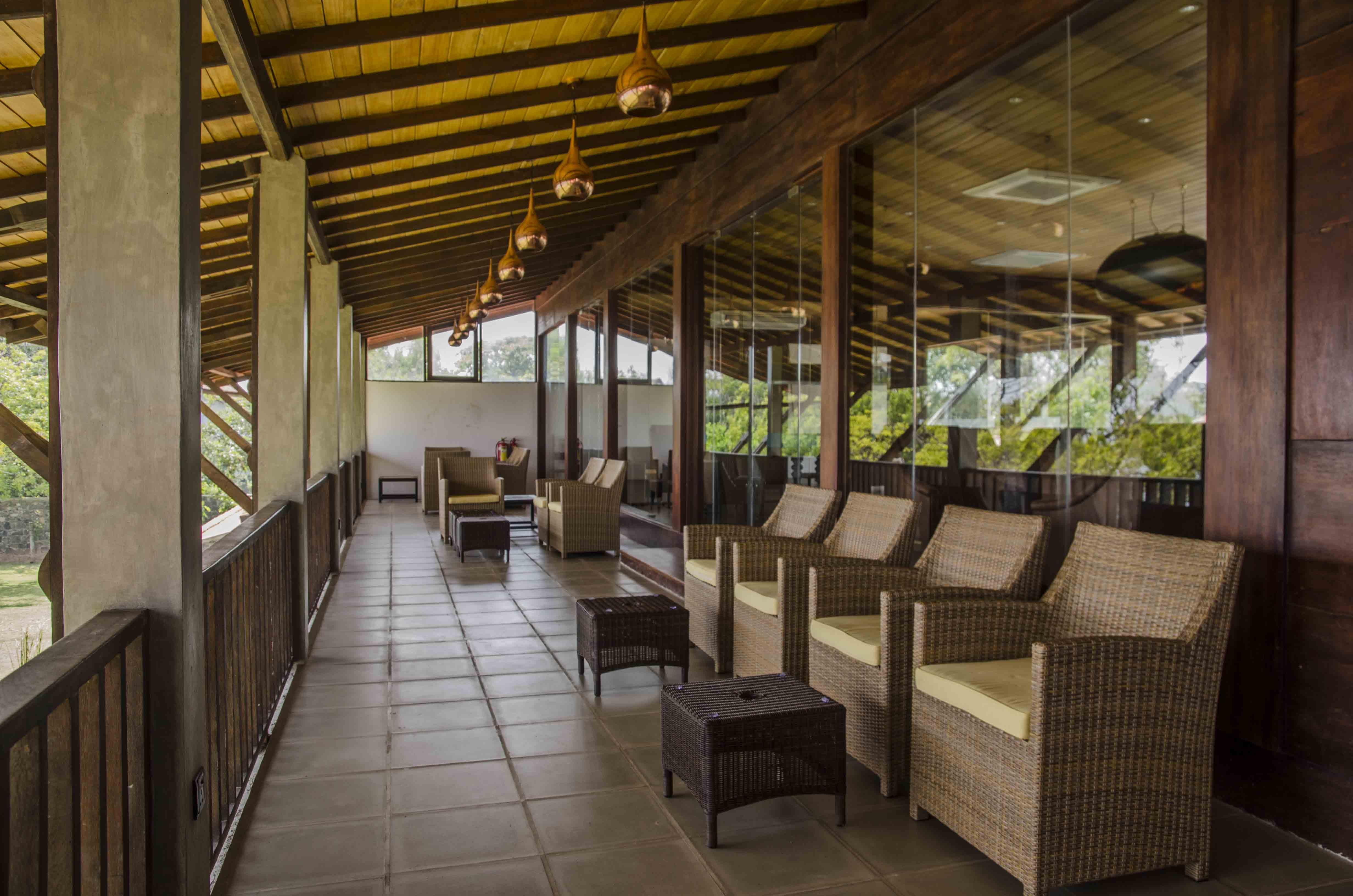 Hotel Regenta Arie Lagoon