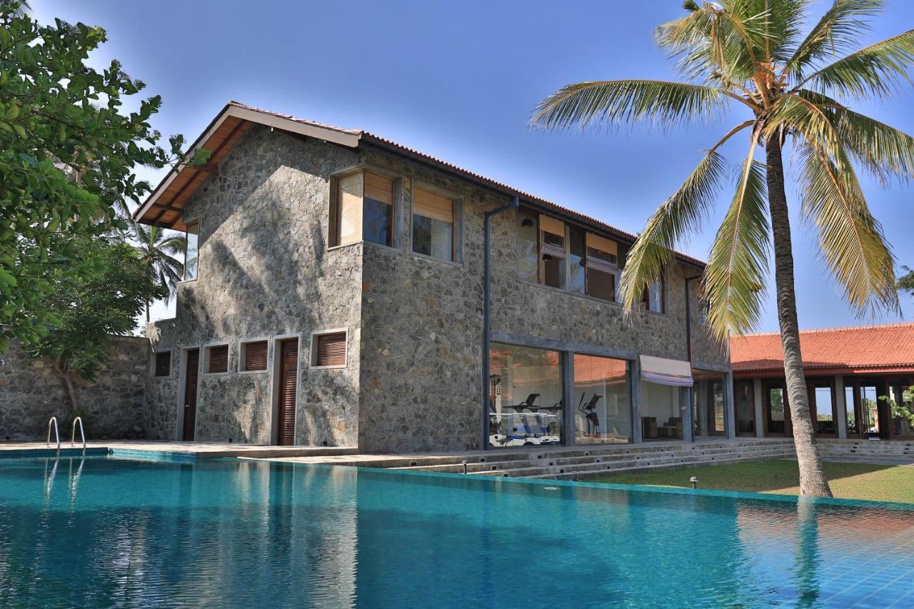 Hotel Regenta Arie Lagoon Negombo