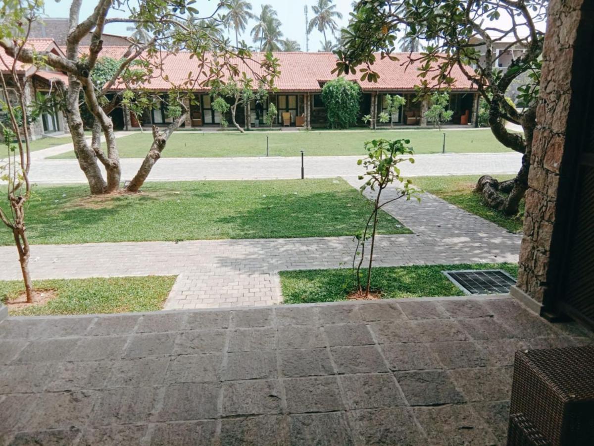 Regenta Arie Lagoon Hotel Negombo